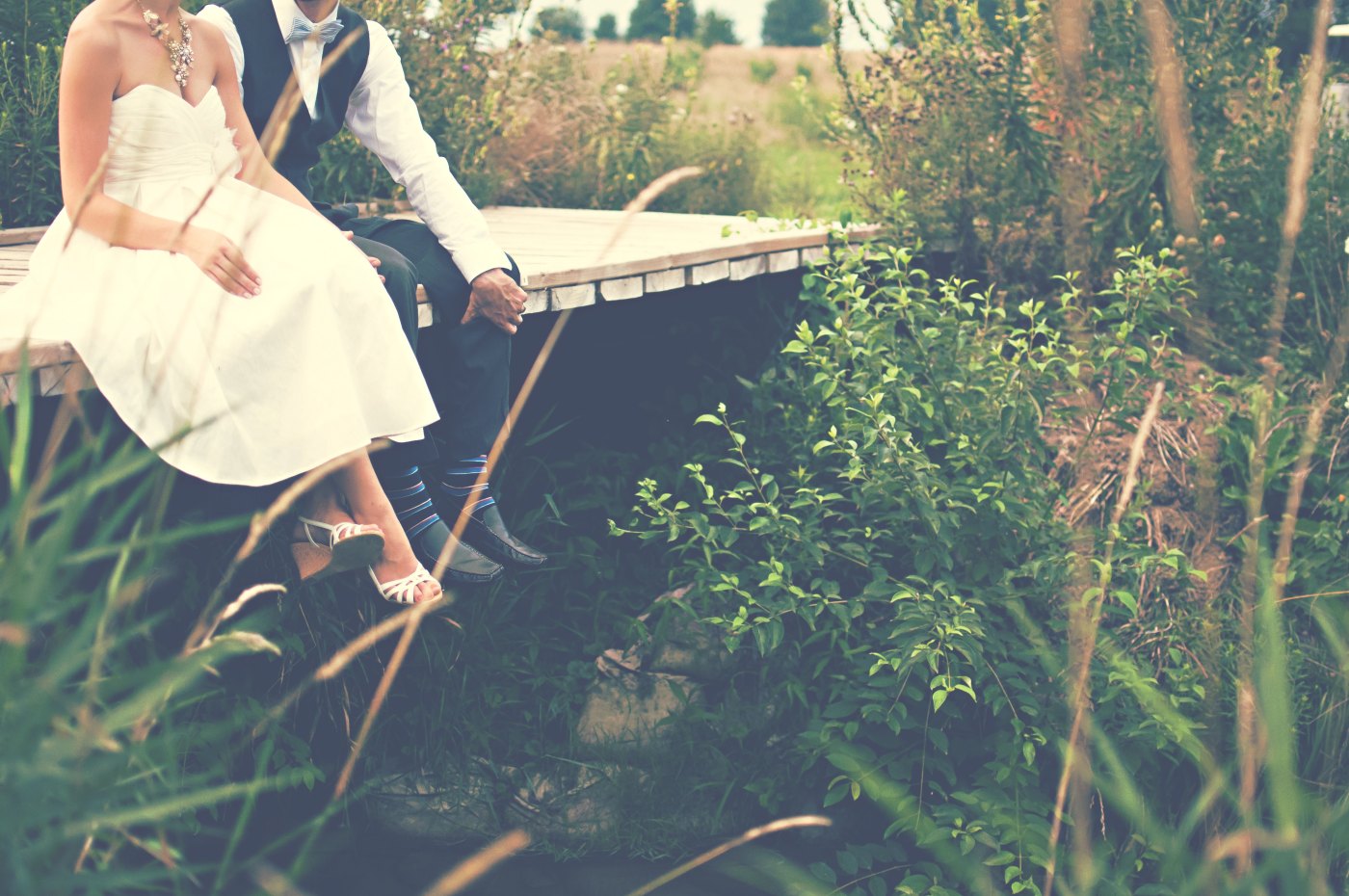 9 Ways To Save Money Planning Your Dream Wedding